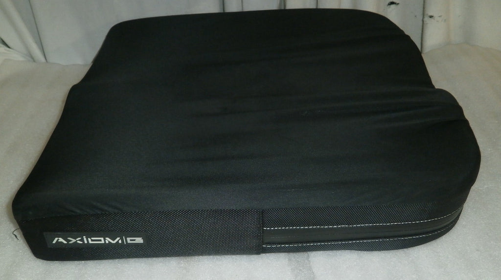 Axiom G Wheelchair Cushion Size 18x18" W/ Cover Good Condition