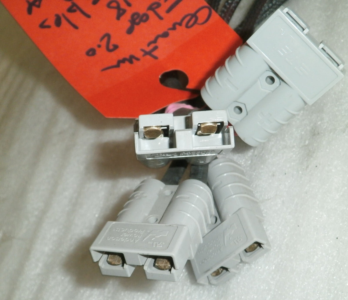 Battery Cables with Fuse 70A for Quantum Edge 2.0 Model 2018