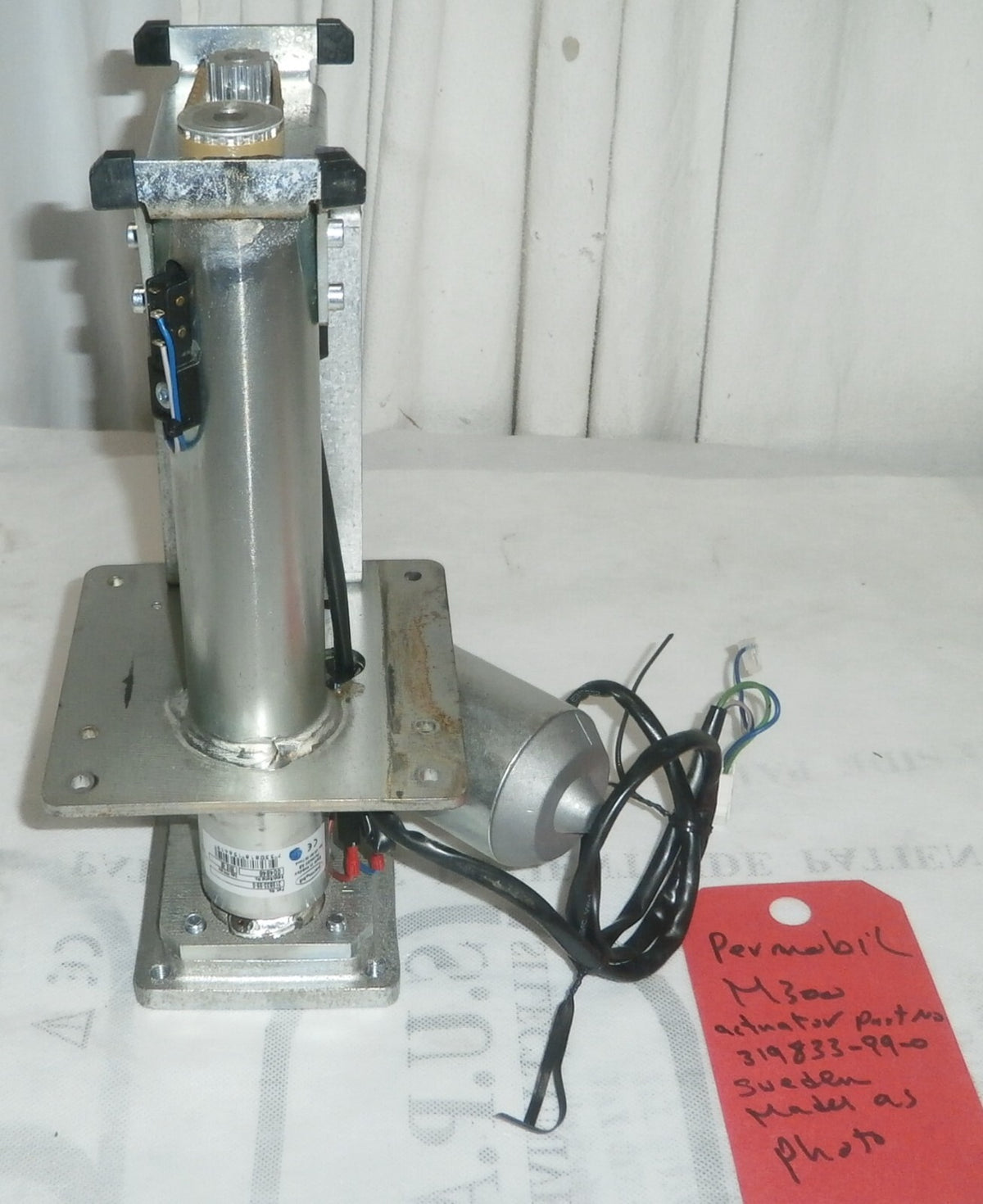 PERMOBIL M300 SEAT LIFT ELEVATOR ACTUATOR PART NO 319833-99-0 AS PHOTO