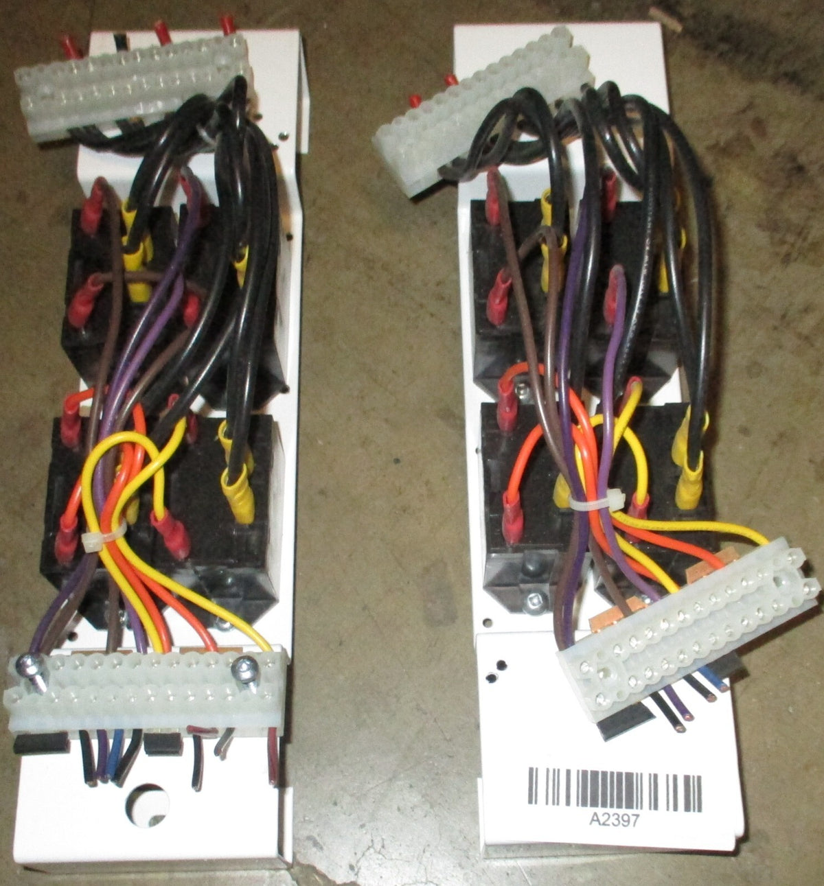 Lot of 8 Zettler Switches AZ2700-1A-24A/ 30A 277VAC/ TV-10