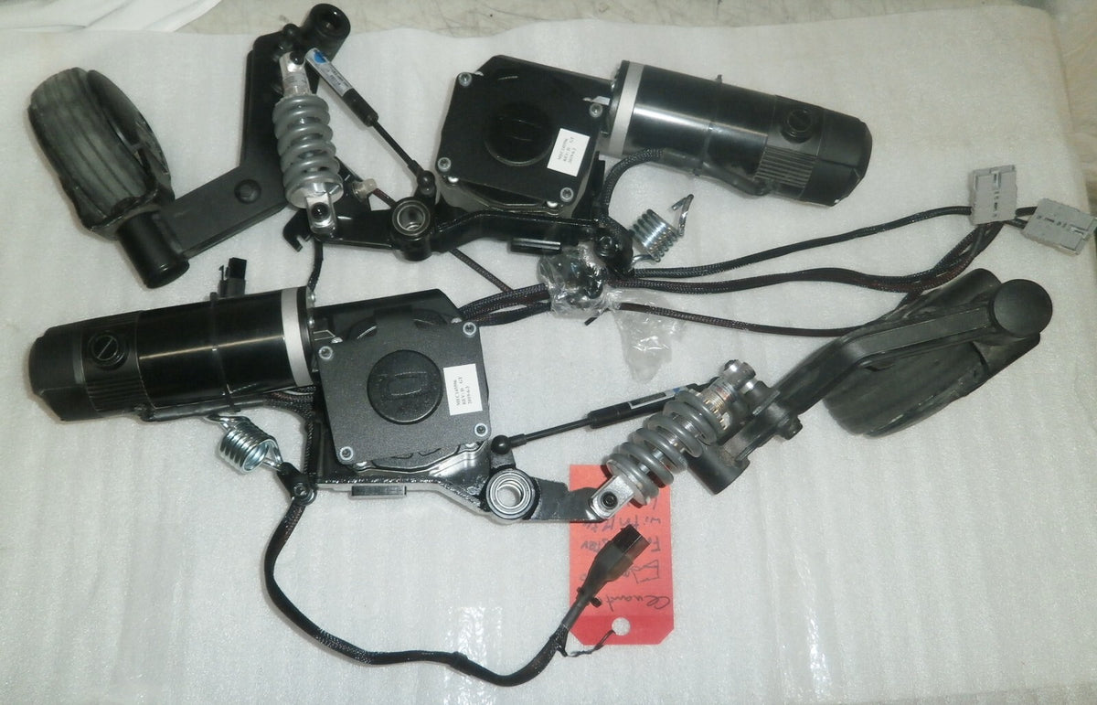 QUANTUM EDGE 2.0 FRONT CASTER WITH MOTORS L&R Part # MOT154323-01/ MOT154324-01