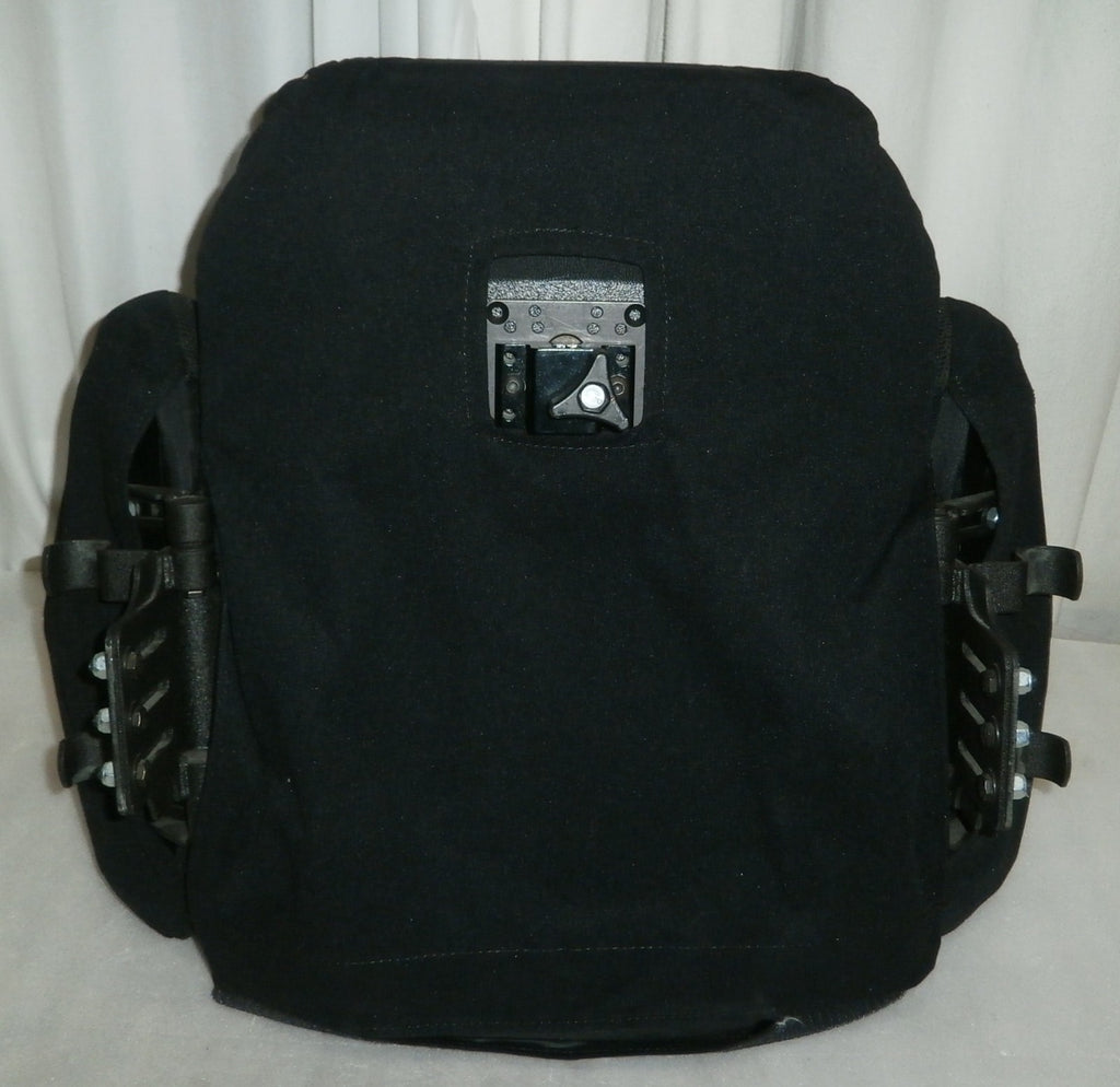 JAY INCOMPASS BACK 20X18 INCH WITH ACCESSORY AS PHOTO GOOD CONDITION