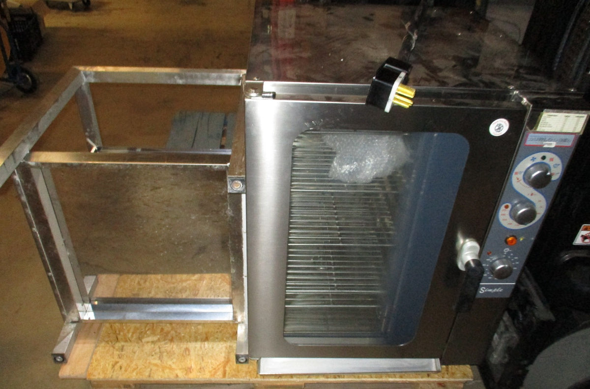 BURLODGE SIMPLE COMBI RDA 8 X 1-1 GN Electric OVEN with base works well