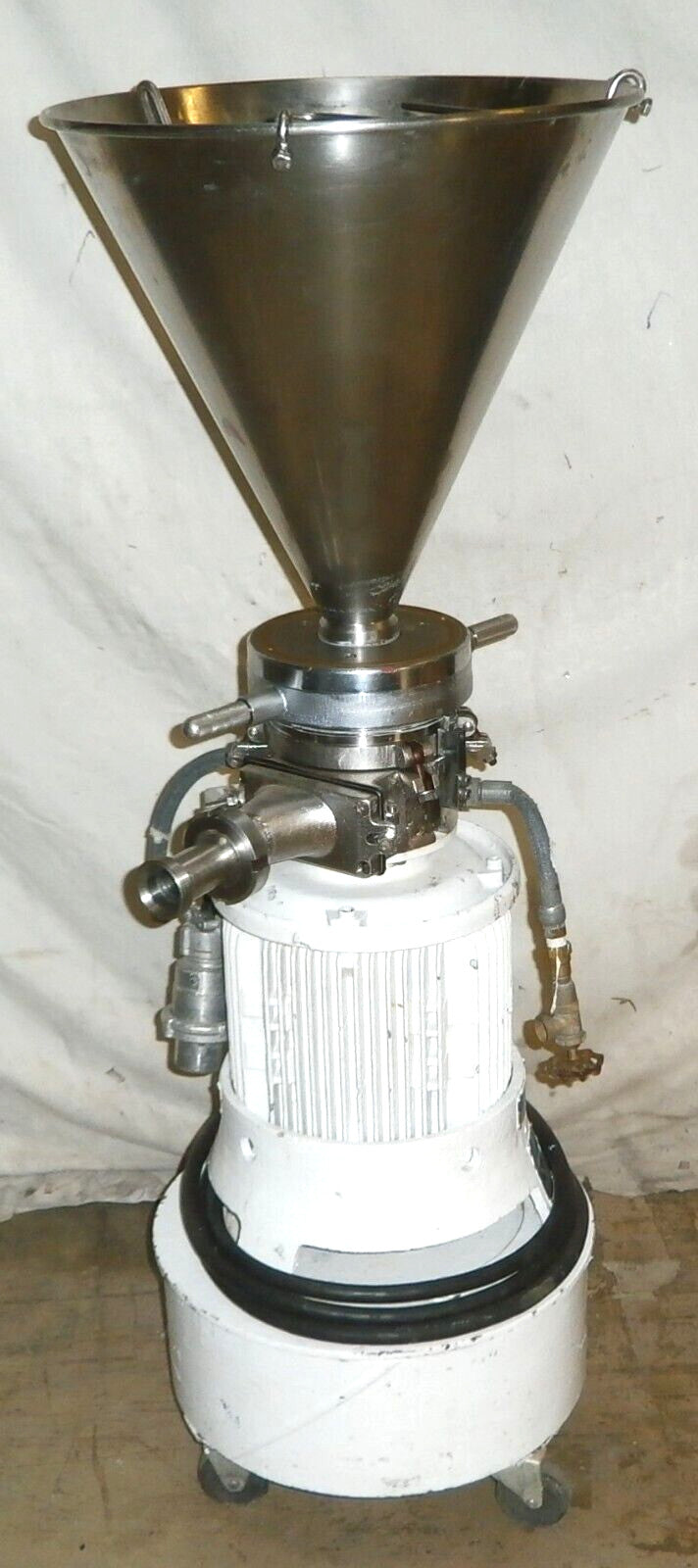 575 VAC FRYMA COLLOID MILL MZ110R D132SRS 6 TYPE WITH 18 INCH HOPPER