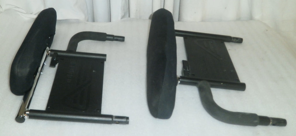 PAIR OF WHEELCHAIR ARM REST LEFT AND RIGHT WITH MOUNTS FOR QUICKIE QM-710