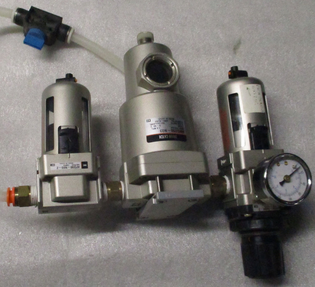 SMC DRAIN CATCH AFD30-N03-Z AND FILTER REGULATOR MODULAR AW30-N03H-Z