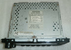 TOYOTA RADIO STEREO FM 08600-00930 CD PLAYER OEM USED VERY GOOD CONDITION