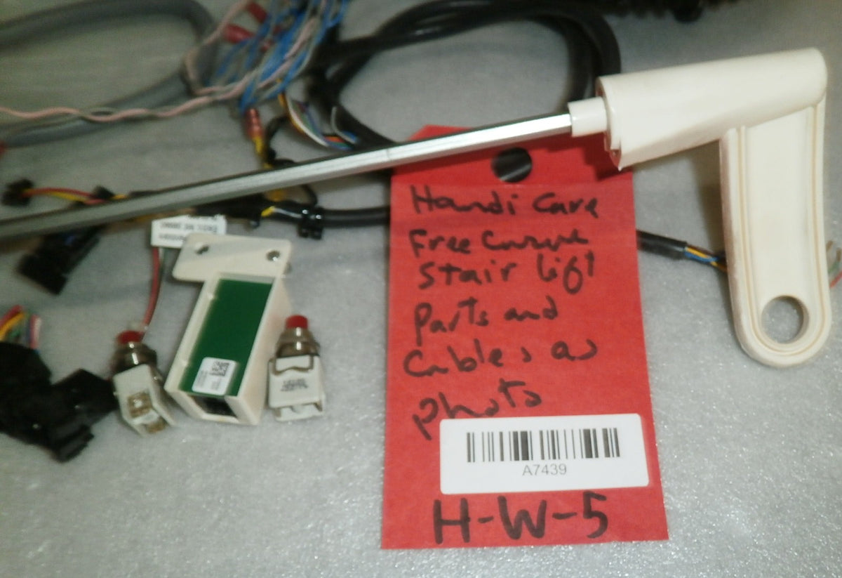 HANDICARE FREE CURVE STAIR LIFT ORIGINAL PARTS AND CABLES AS PHOTO GOOD