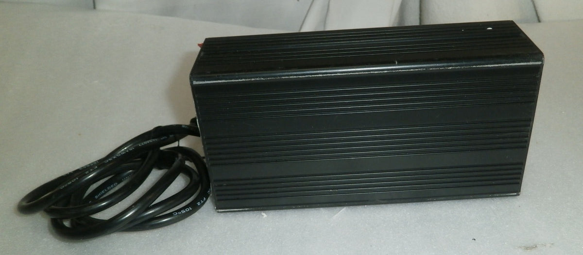 UNIVERSAL WHEELCHAIR 24 VOLT BATTERY CHARGER MODEL 24BC5000TU-1 USED GOOD