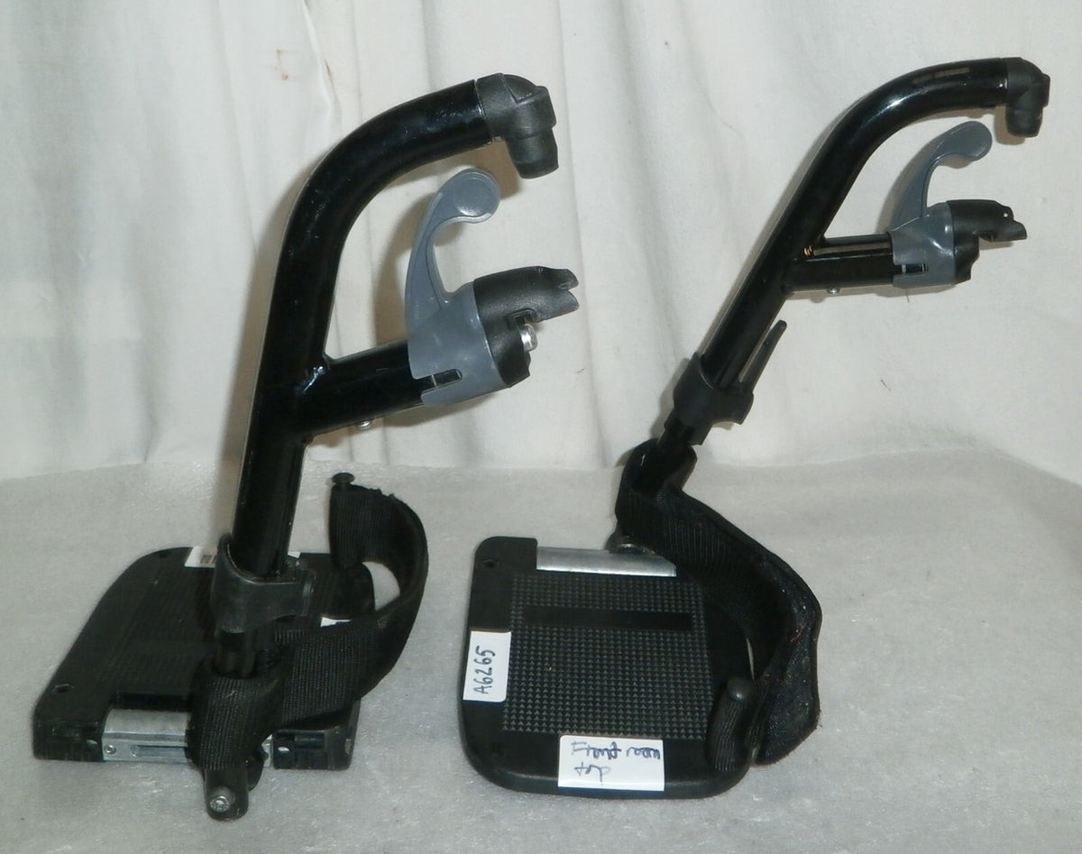 SET OF 2 WHEELCHAIR FOOT RESTS WITH MOUNT PLATES for Invacare Myon