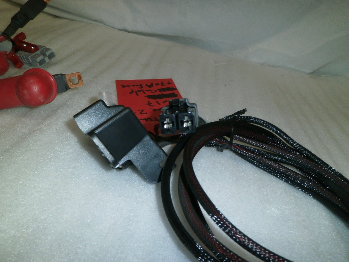 SET OF QUANTUM EDGE 2.0 2017 POWER CABLE FOR WHEELCHAIR WITH 70A FUSE VERY GOOD