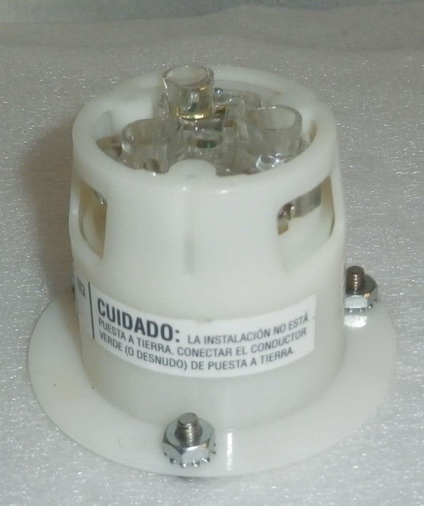 A7151 TWO OF HUBBELL DSS704-01 RECEPTACLE 20 AM