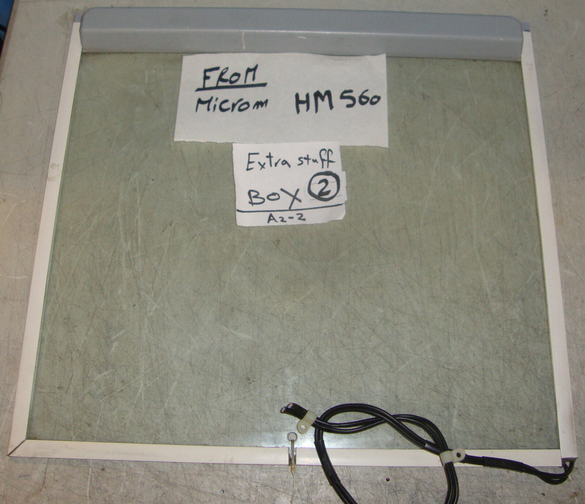 MICROM HM560 GLASS DOOR AS PICTURES