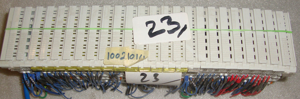 Lot BECKHOFF KL9100, KL9010, KL1408, 13 X KL1184, KL9050, 7 X KL2408