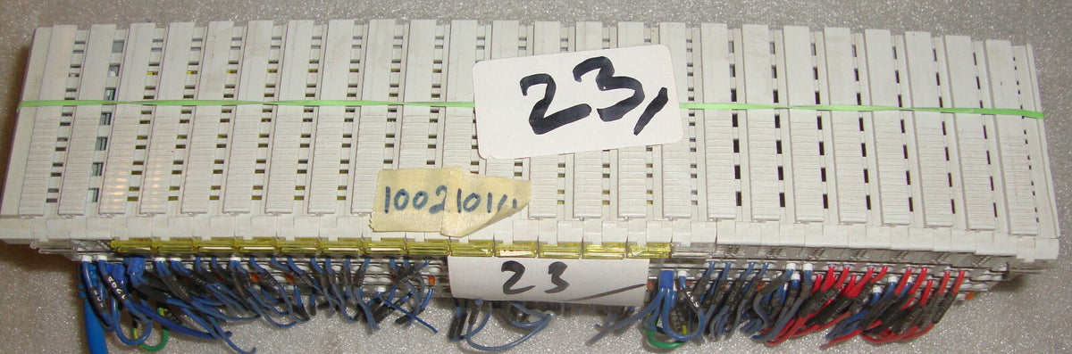 Lot BECKHOFF KL9100, KL9010, KL1408, 13 X KL1184, KL9050, 7 X KL2408