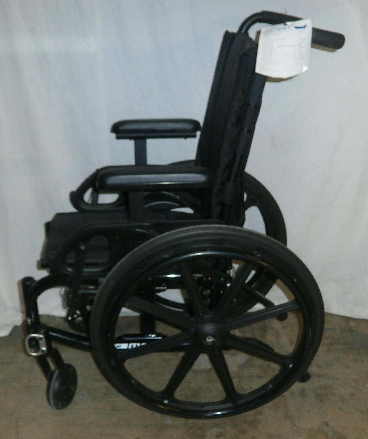 MOTION COMPOSITE MANUAL FOLD WHEELCHAIR 2021 14 IN SEAT WIDTH, ADJUSTABLE HEIGHT