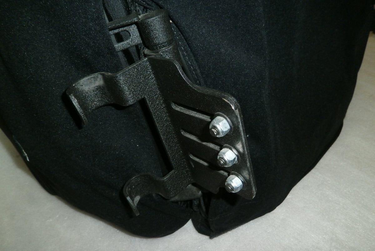 JAY INCOMPASS BACK 20X18 INCH WITH ACCESSORY AS PHOTO GOOD CONDITION