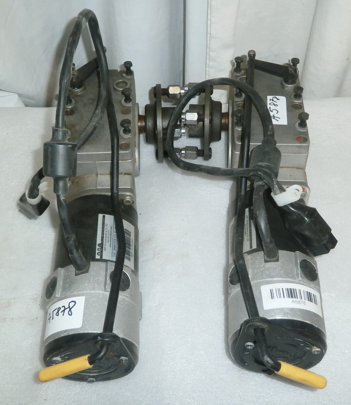 QUICKIE XPERIENCE WHEELCHAIR MOTORS SRG0410 R00038-R-RH/M-LH R00037-R-LH/M-RH