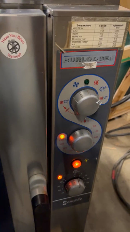 BURLODGE SIMPLE COMBI RDA 8 X 1-1 GN Electric OVEN with base works well