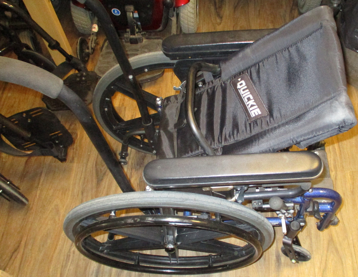 QUICKIE GP RIGID WHEELCHAIR LIGHT WEIGHT SEAT WIDTH 12 INCH VERY GOOD CONDITION