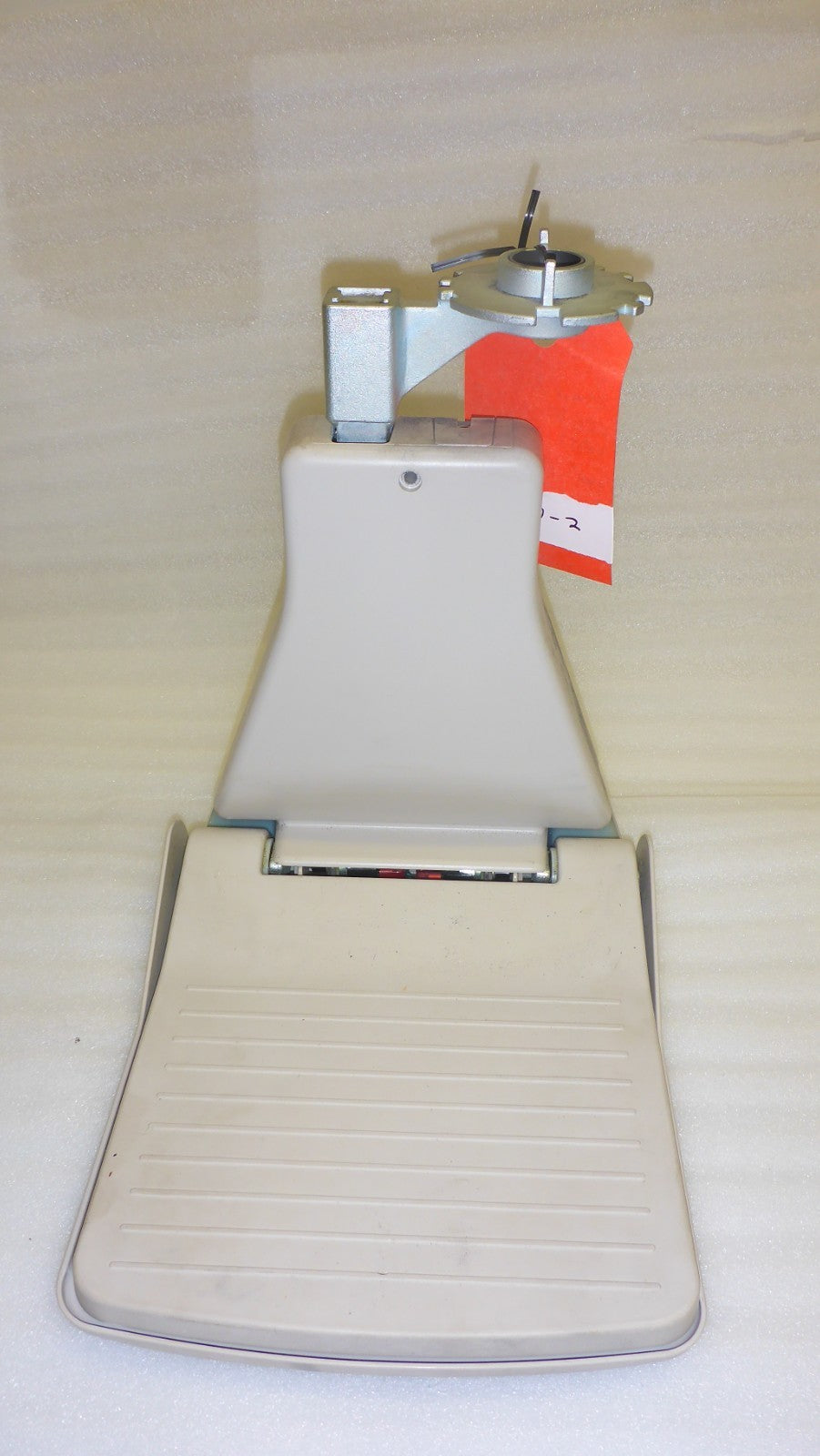 2020 BRUNO STAIR LIFT CRE 2110-2110E SRE 2010-2010E FOOTREST VERY GOOD CONDITION