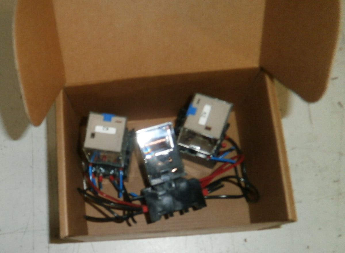 3 OF OMRON MKS3PI-5 USED AS PICTURES