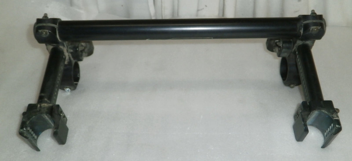 KI MOBILITY ROUGE 14 INCH RIGID WHEELCHAIR AXLE COMPLETE PARTS AS PHOTO