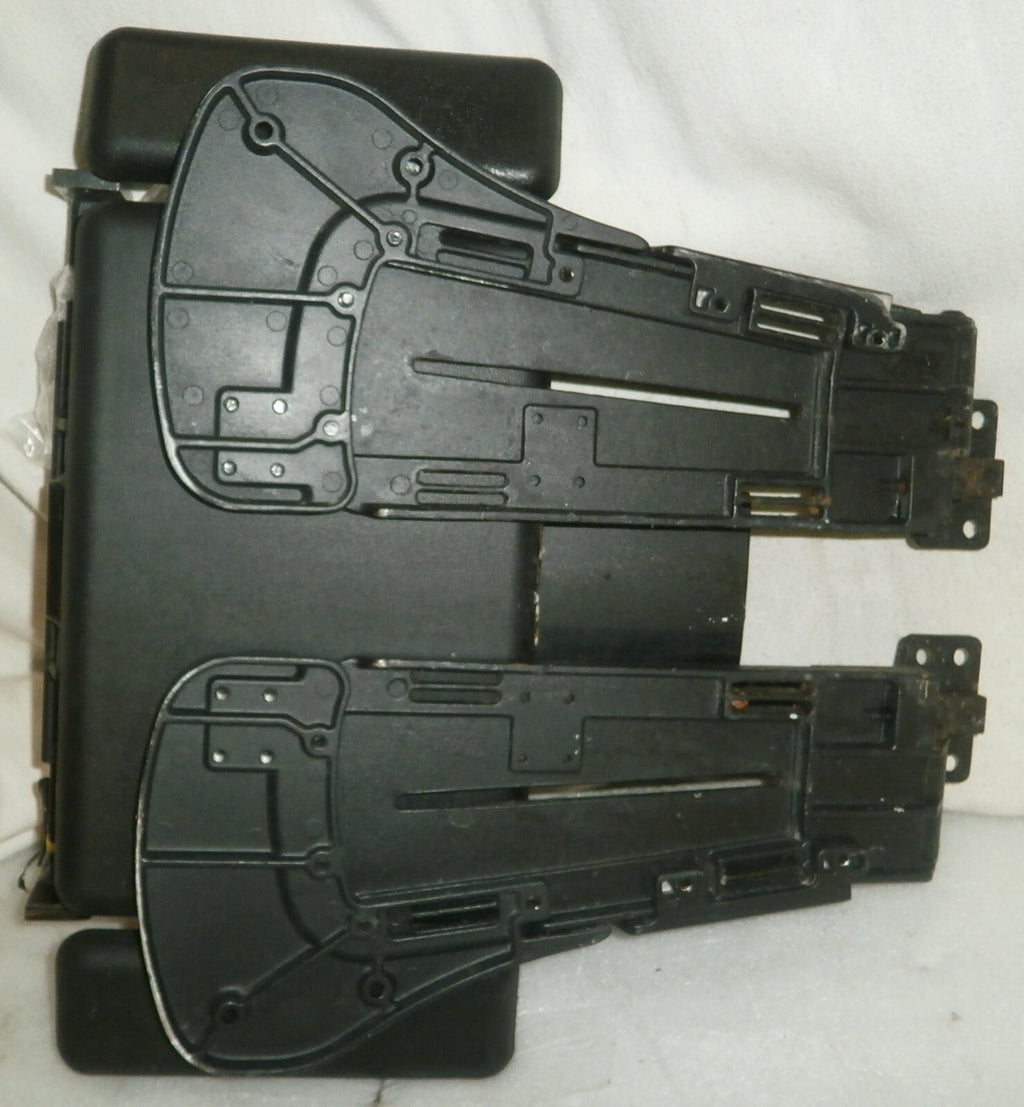 Quantum 6 Edge ELEVATED Foot Rest Leg rest