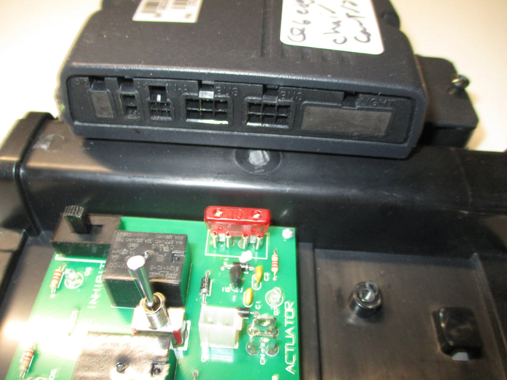 Q6 EDGE POWER CHAIR CONTROL CTLDC1563 AND QUANTUM ADVANCED ACTUATOR MODULE CONT