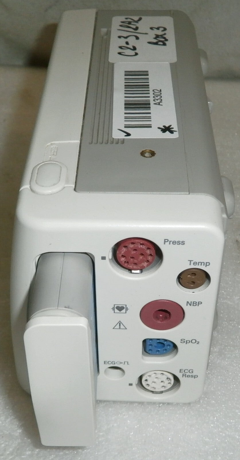 Philips IntelliVue Intelli Vue X2 Vital Sign Patient Monitor M3002A Rev G