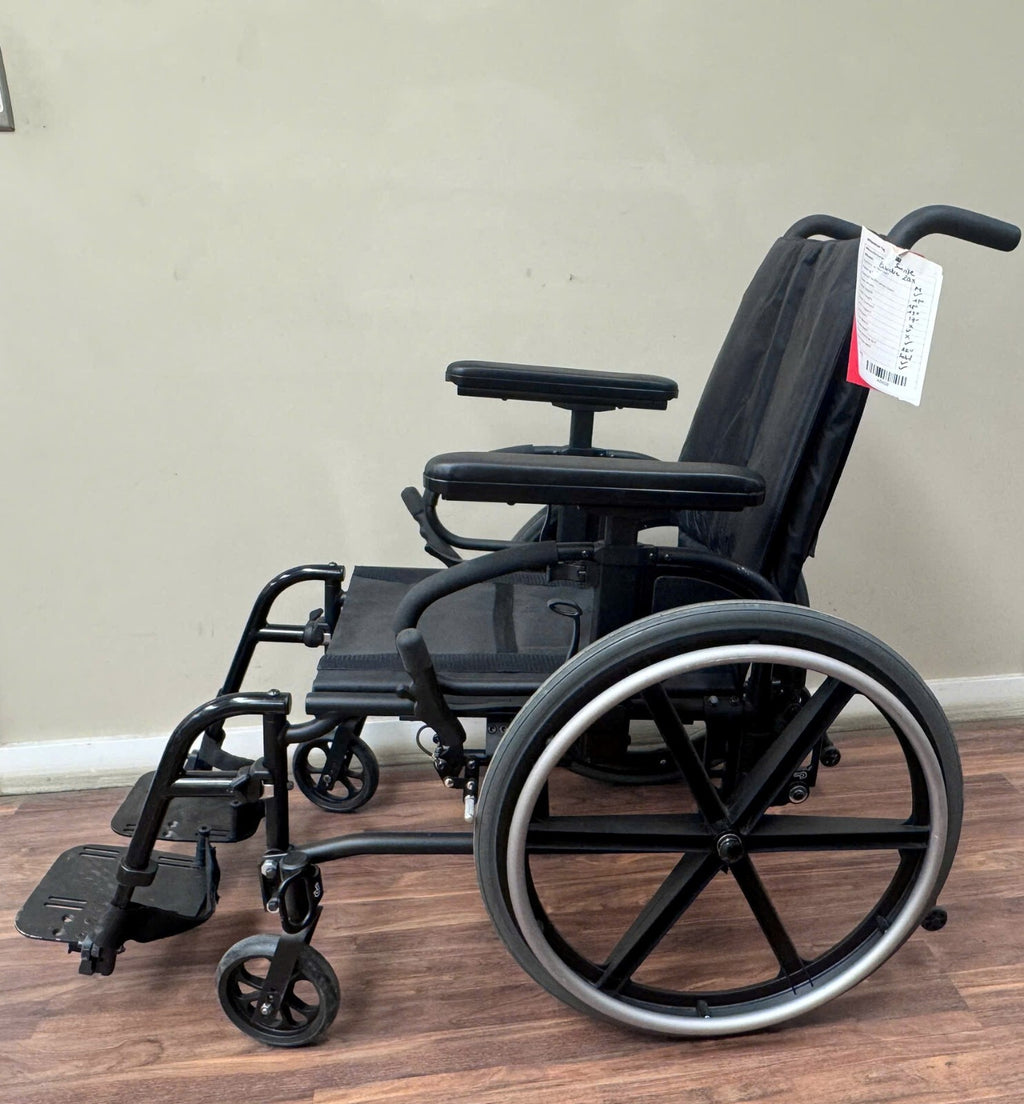 SUNRISE QUICKIE QX QX-031901 W18 X D19 X H17 w/ SOLID 22" WHEELS