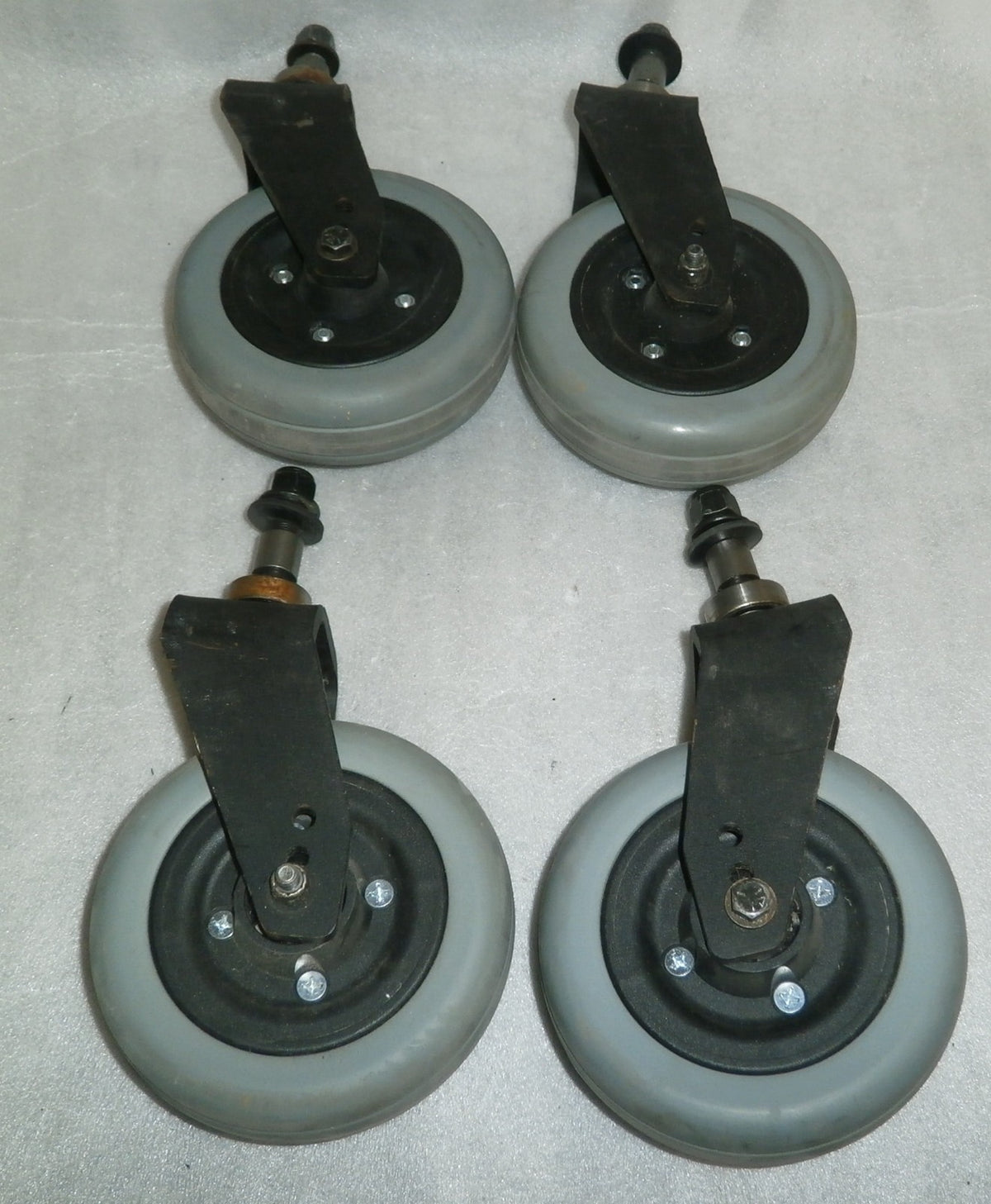 QUICKIE XPERIENCE WHEELCHAIR FORKS AND 6 INCH CASTERS GOOD CONDITION