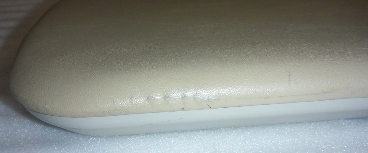 2017 BRUNO STRAIGHT STAIR LIFT 17100330397 SEAT AND BACK CUSHION -ARM REST