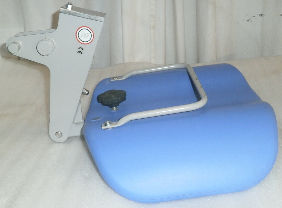 Arjo Huntleigh Sara Plus Chorus Encore Knee Plate Support w/ Mount