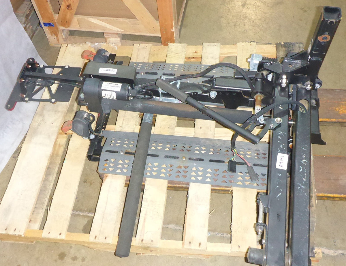 2019 BRUNO ASL-275 OUT SIDER CHAIR LIFT WORKS VERY GOOD -SIPPING SIZE 45X30"