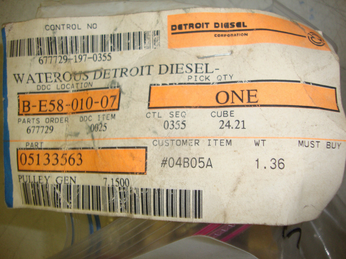 ONE PULLEY #05133563 GENUINE DETROIT DIESEL ENGINE FITS 1988-1992 TEREX TS-14