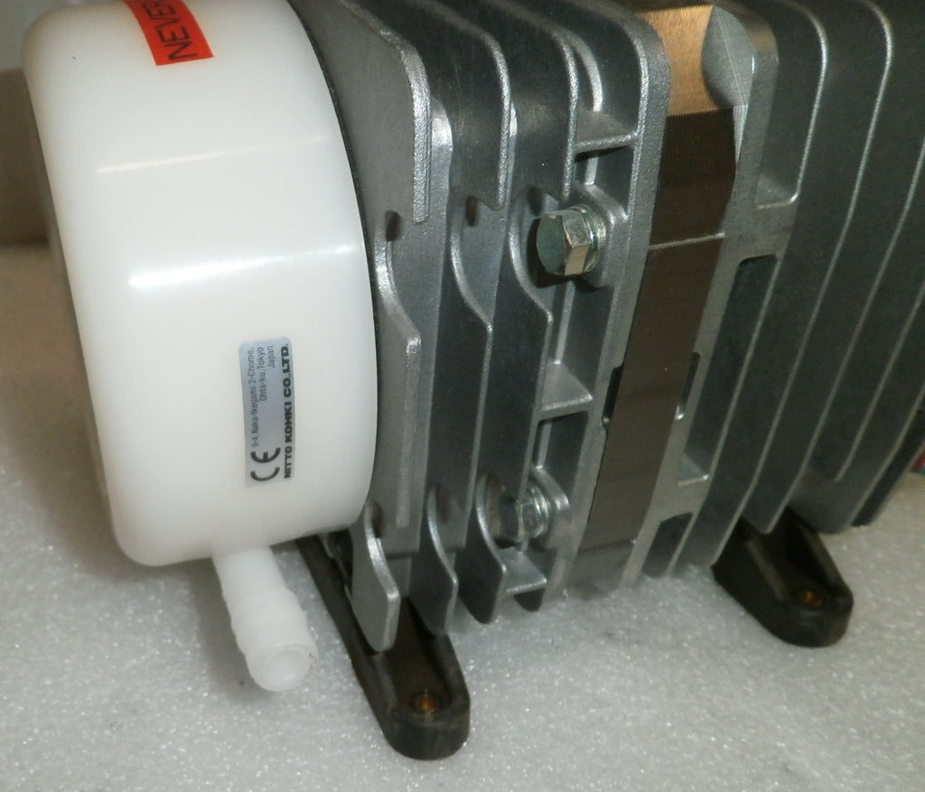 MEDO COMPRESSOR AC0901-A1056-P3-0511 230V WITH PARTS AS PHOTO