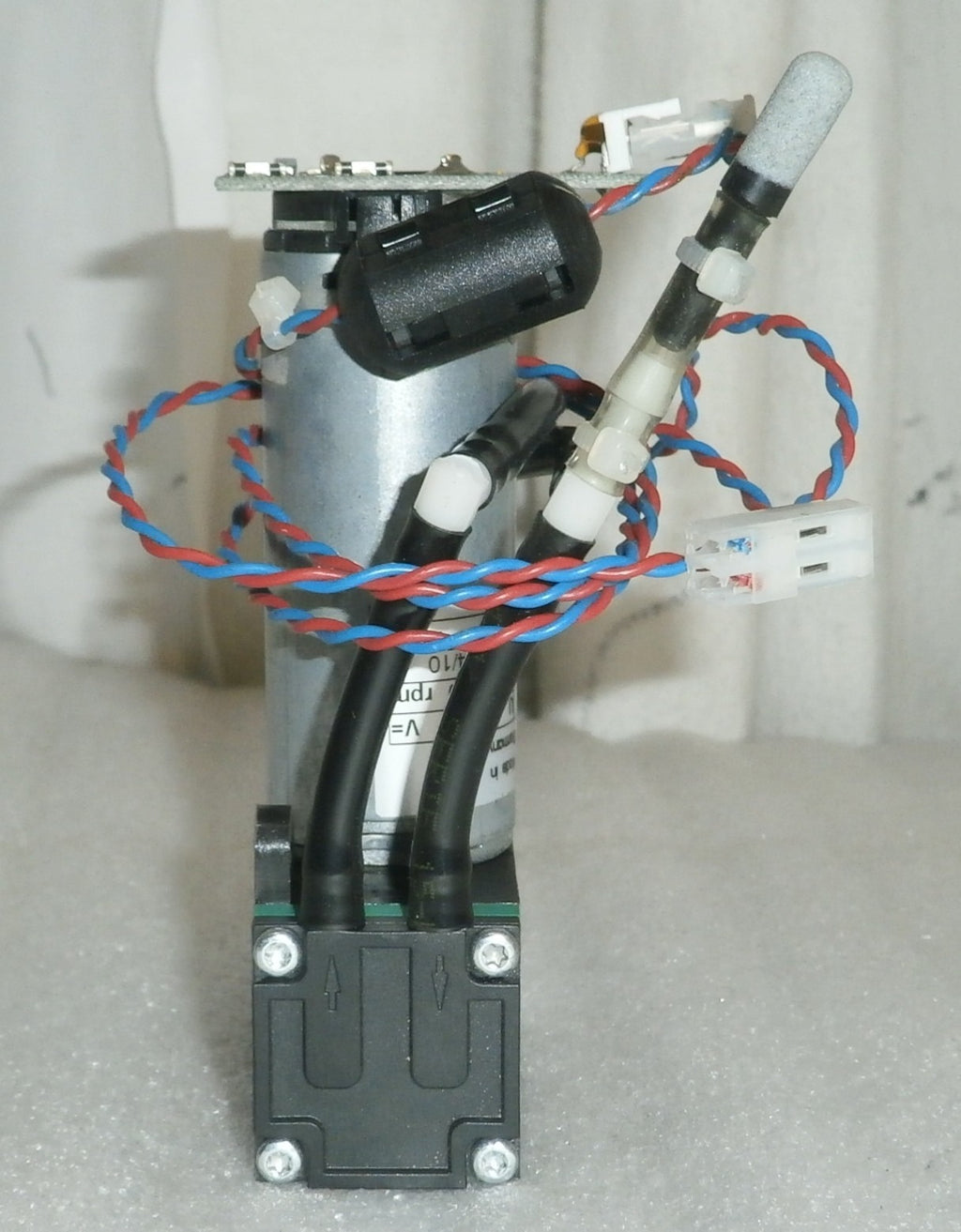 THOMAS Vacuum Pump 1420VDP/24VDC ANR 14200313 MOTOR AND BOARD REGD: 0003907/2