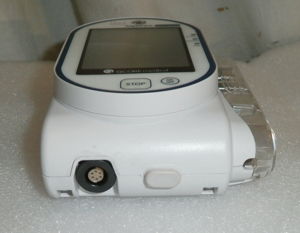 QCORE Sapphire multi therapy pump with accessories (has bad battery)