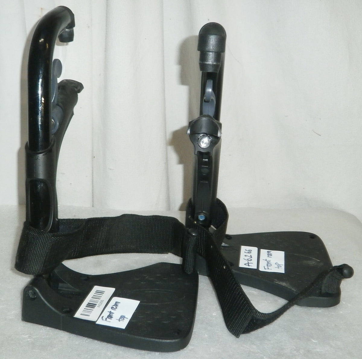 SET OF 2 WHEELCHAIR FOOT RESTS WITH MOUNT PLATES for Invacare Myon