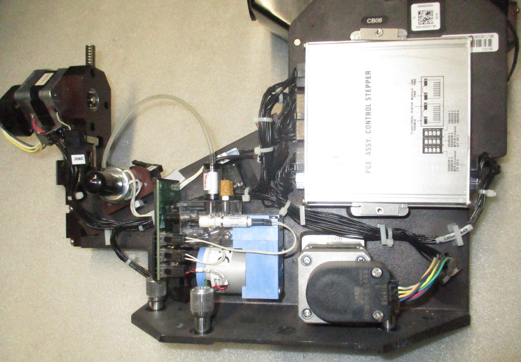 17PM-KO34-G8W & VEXTA 2PHASE STEPPER MOTOR P0106-9012KGME FROM SIEMENS VISTA 500