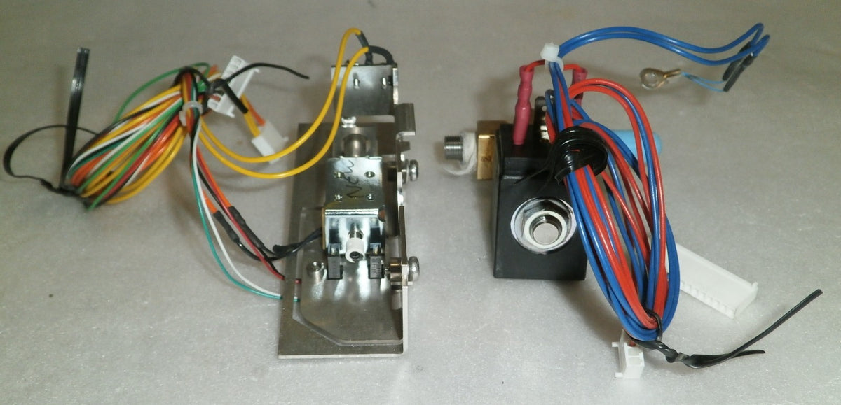 MIVAC GENE VAC DUC-12060-C00 DA SOLENOID AND COEL AC240 PARTS AS PHOTO
