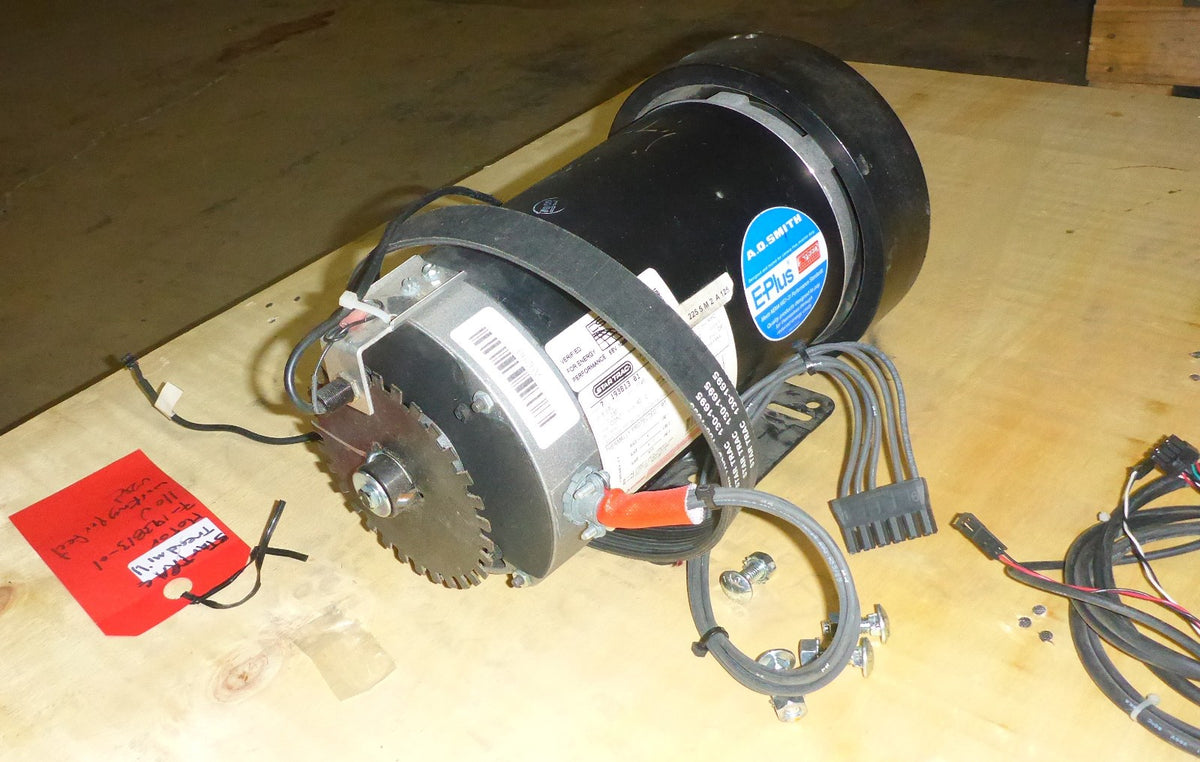 STAR TRAC TREAD MILL MAIN MOTOR 110 VOLT WITH 193813-01