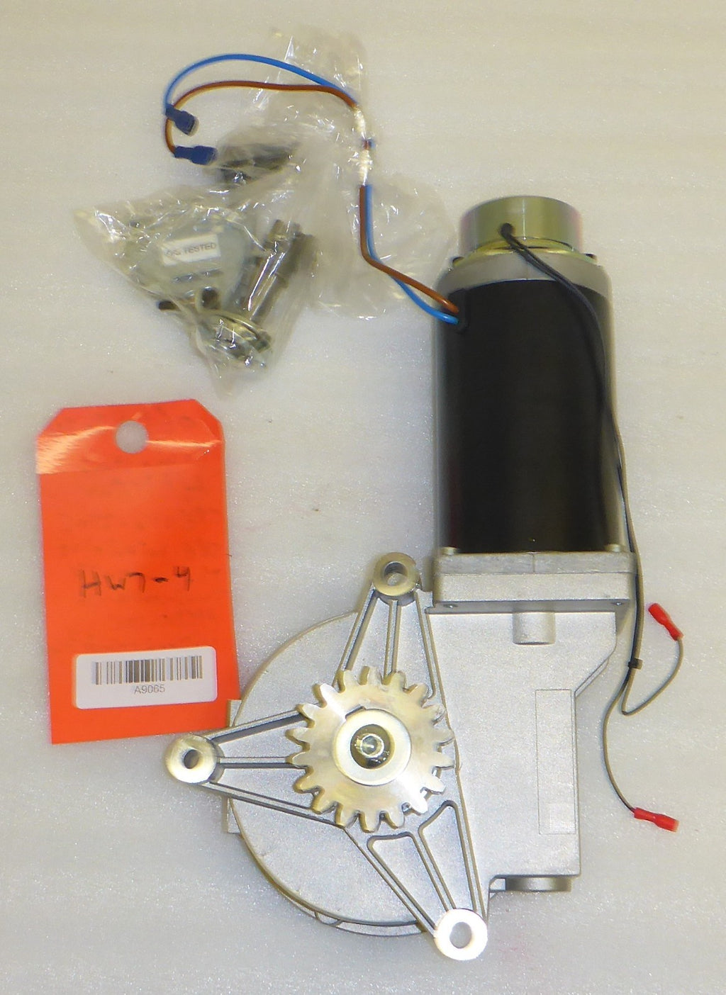 BRUNO STAIRLIFT 2024 CRE-2110 SRE 2010 MOTOR WITH BOLTS VERY GOOD CONDITION