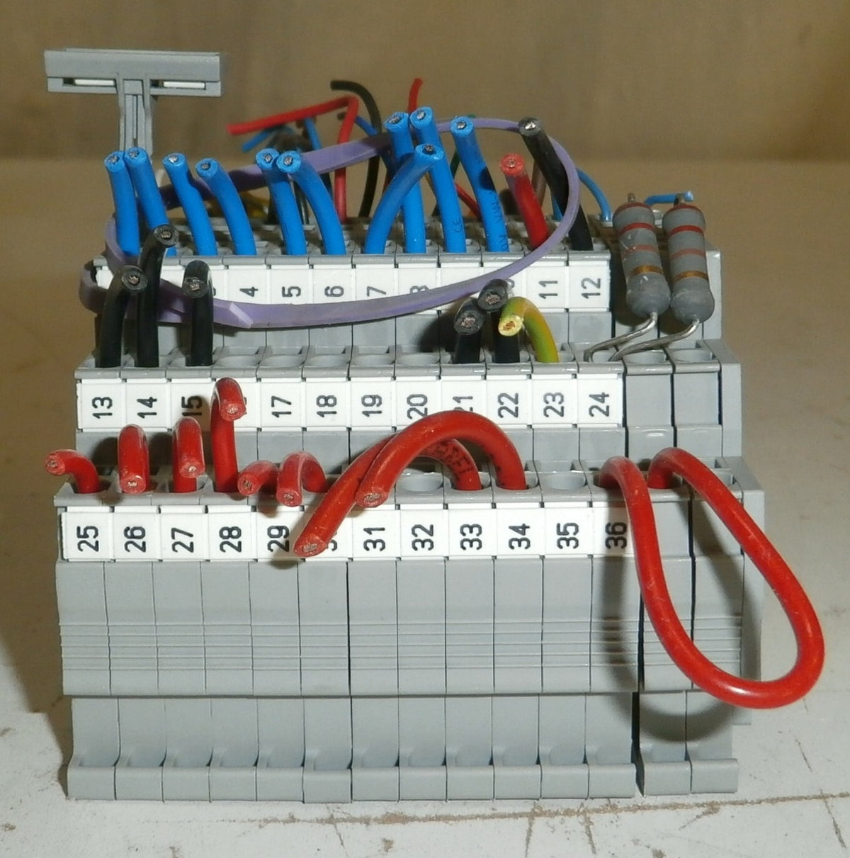 Set of Phoenix Contact ST 2,5-3L Terminal Blocks with cables Very Good Condition