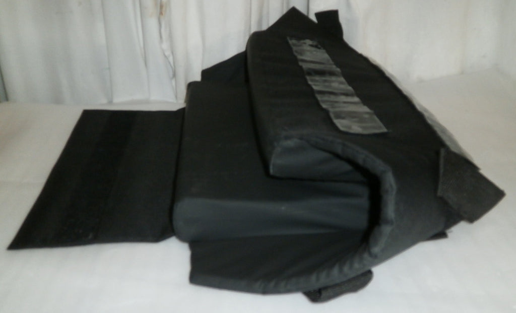 BLAKE GEL FOOT REST BOX 18X12 " VERY GOOD CONDITION