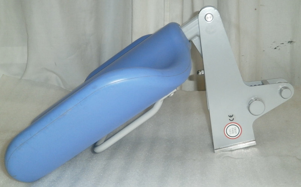 Arjo Huntleigh Sara Plus Chorus Encore Knee Plate Support w/ Mount