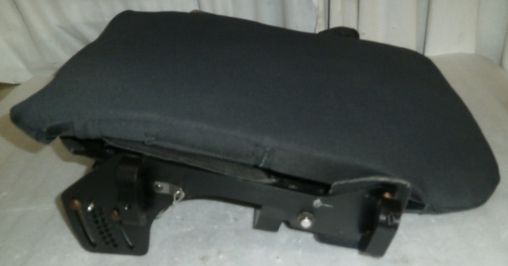 QUANTUM Q6 EDGE BACK CUSHION WITH ACCESSORIES AS PHOTO