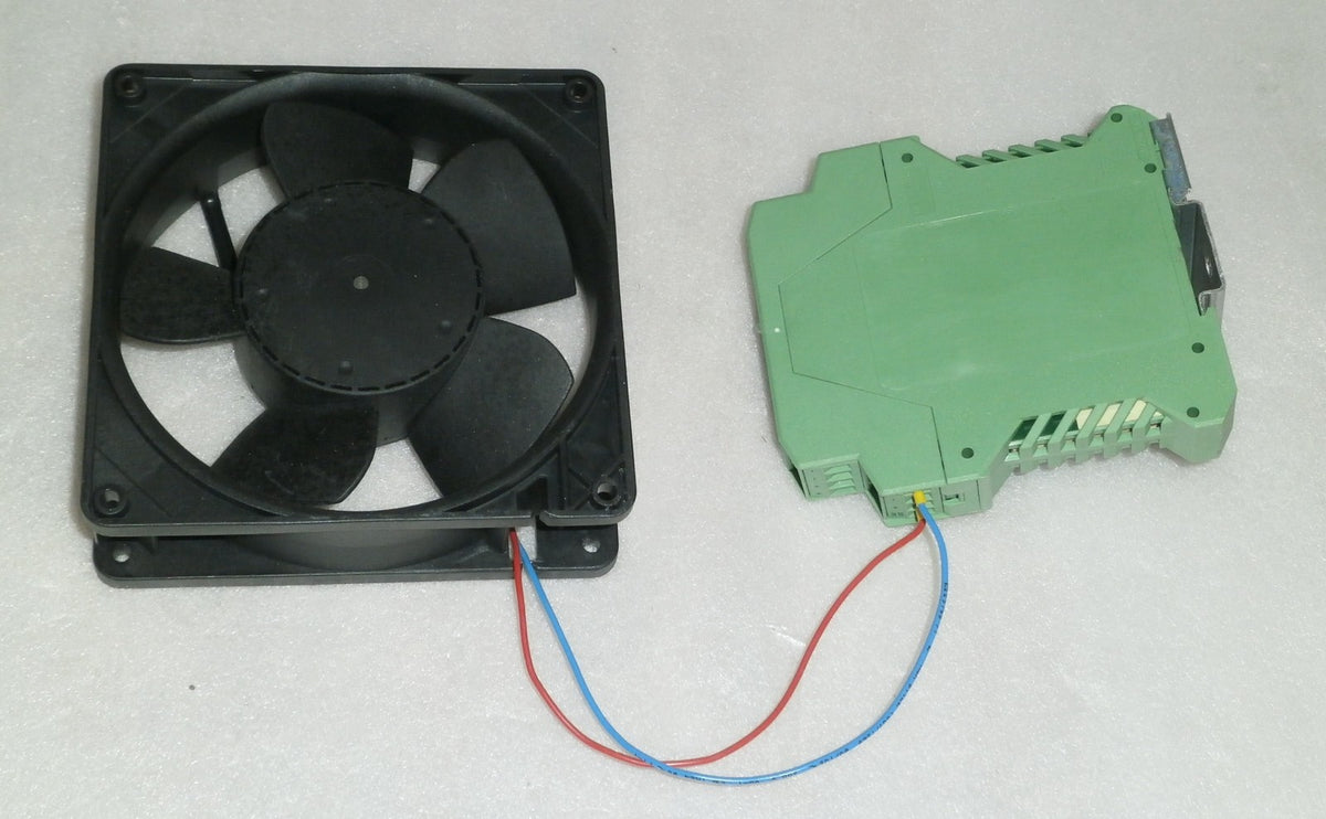 PHOENIX CONTACT MINI-PS-100-240AC-24GC-1 POWER SUPPLY W/FAN USED GOOD CONDITION