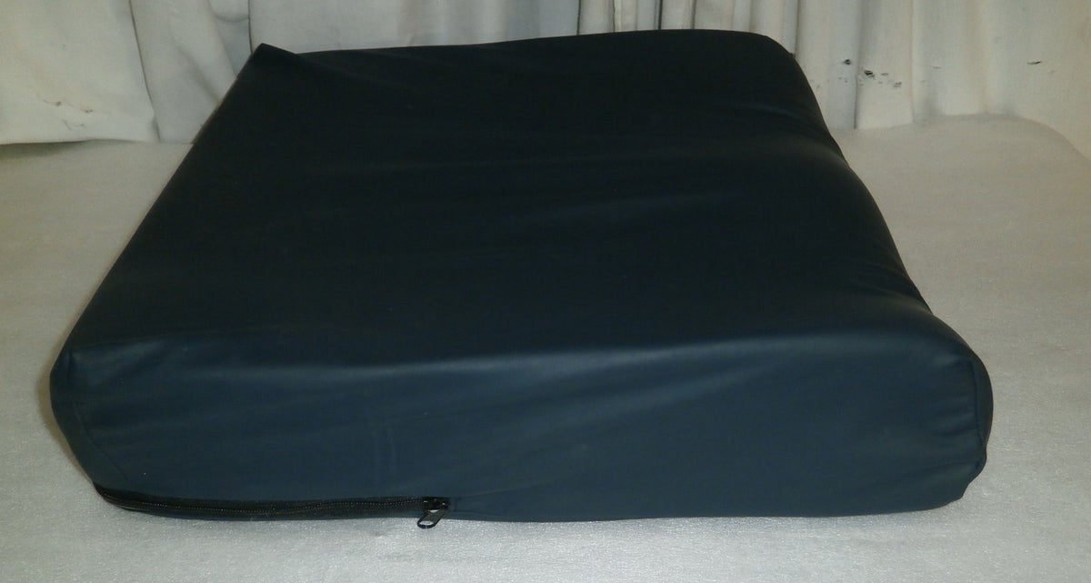 FUTURE MOBILITY WHEELCHAIR CUSHION 17X19X4 INCH GOOD CONDITION